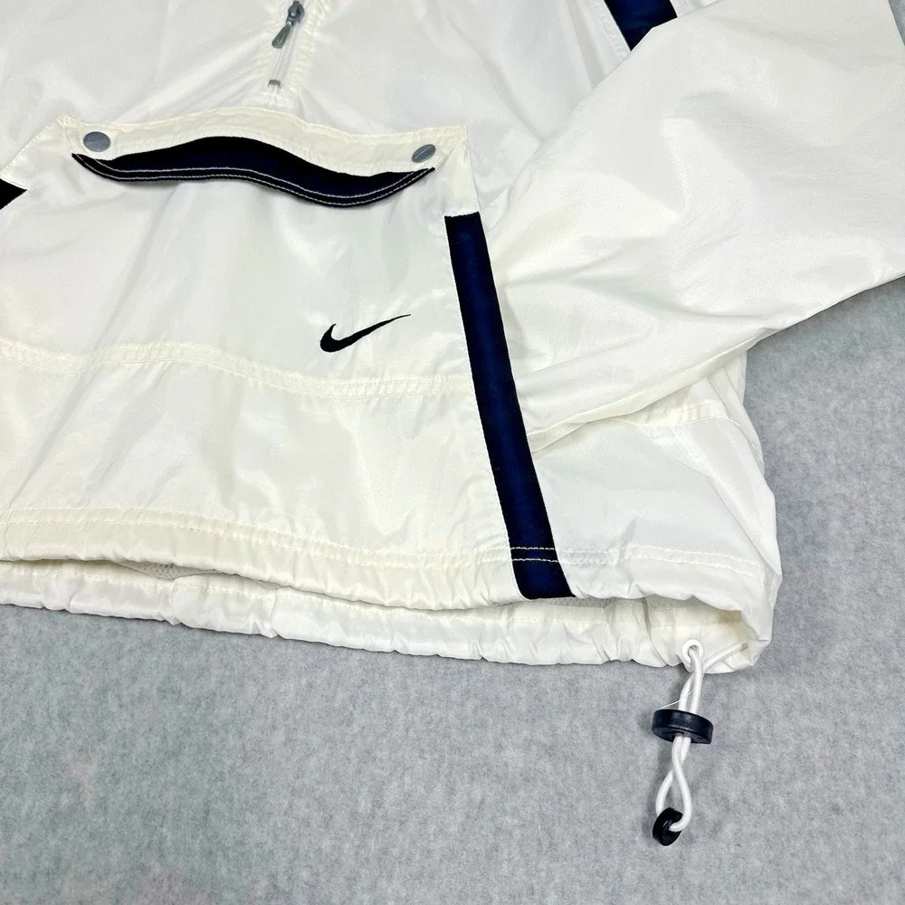 Nike vintage windbreaker